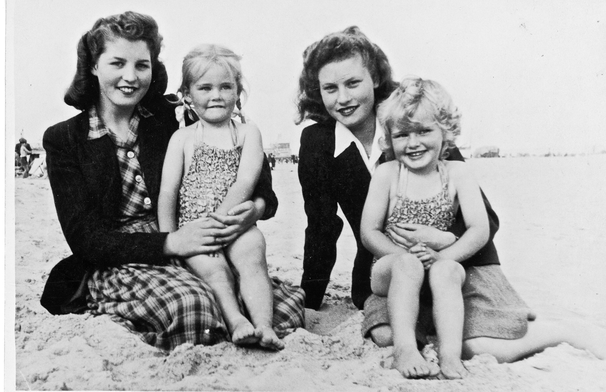 Wooster Sisters on the Beach